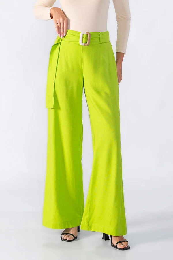 Calca pantalona com cinto
