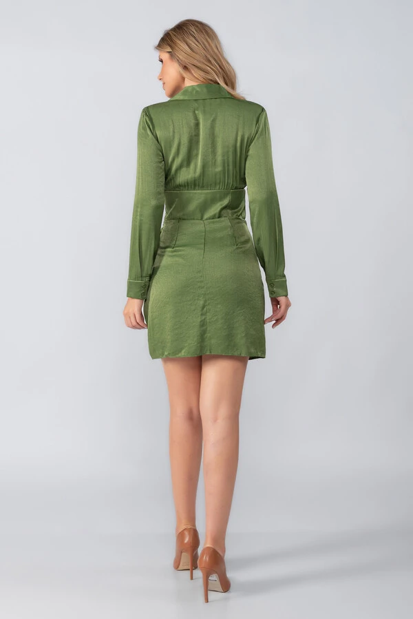Vestido viscose acetinado decote transversal