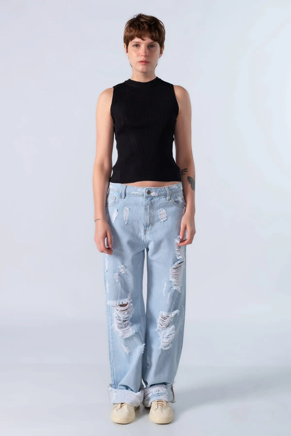 Blusa em viscose canelada regata