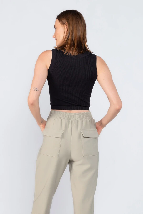 Cropped em regata canelado