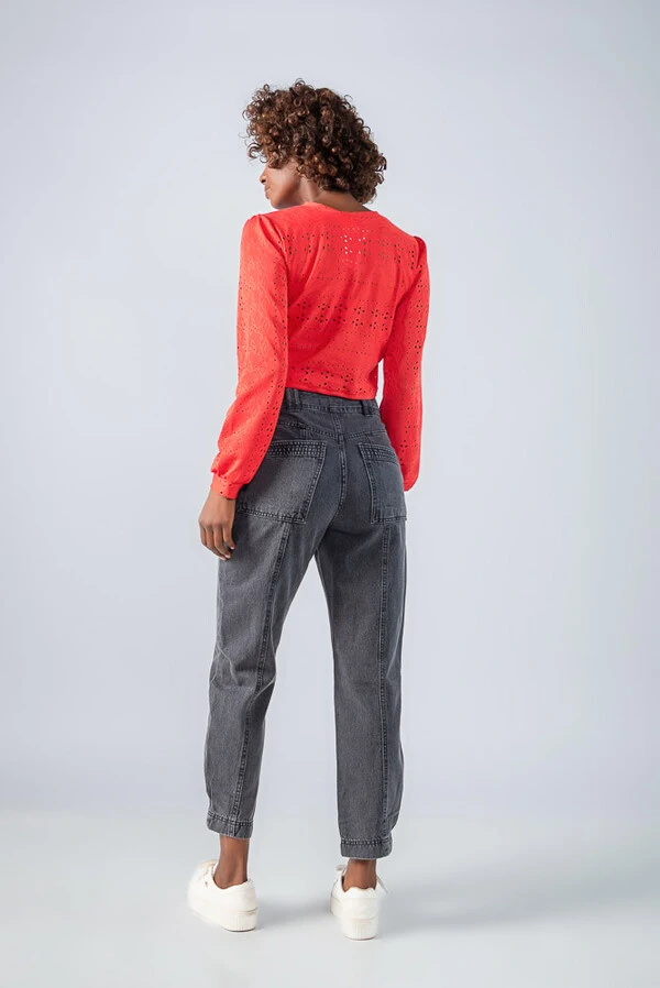 Blusa cropped malha laise manga longa