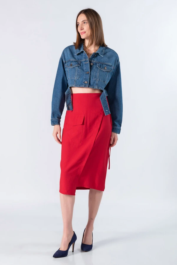 Saia midi em viscose com bolso e faixa