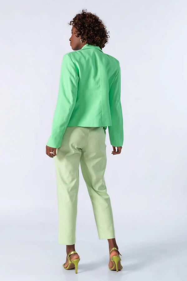 Blazer em viscose com botoes