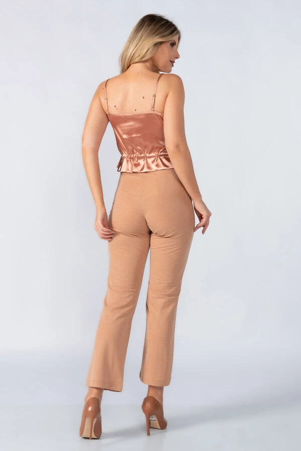 Cropped renda com ajuste