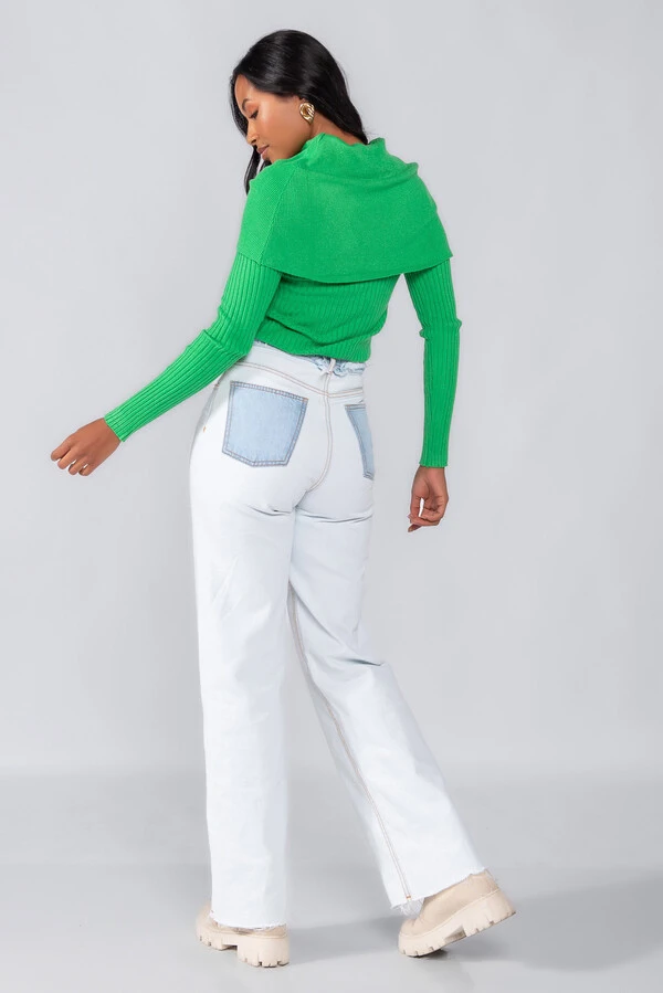 Blusa tricot gola ampla manga longa