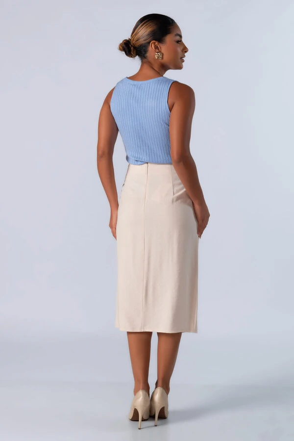 Blusa regata canelada decote em v