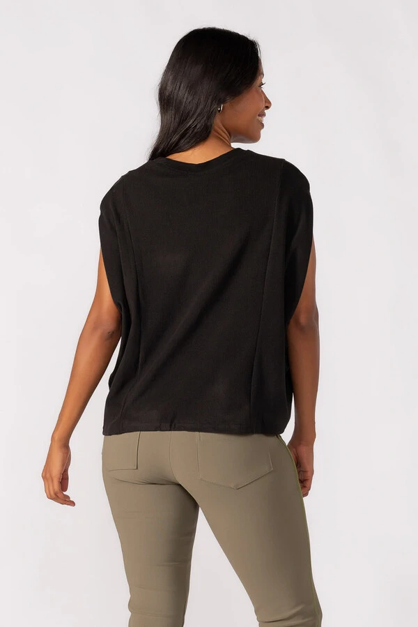 Blusa oversized canelada