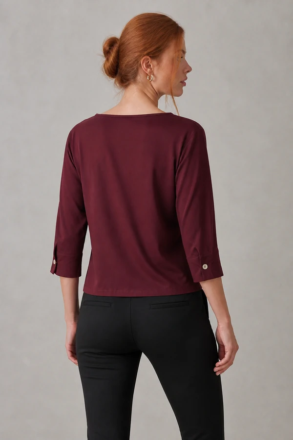 Blusa em malha com manga 3/4