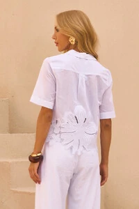 Blusa Bordada Saab