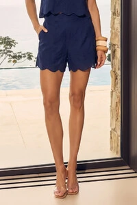 Shorts Bordada Fleur