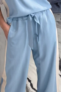 Pantalona Mina