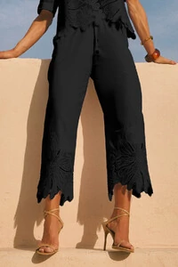 Calça Bordada Saab