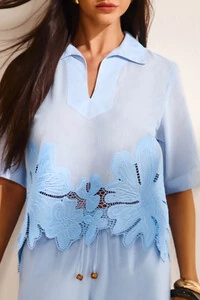 Blusa Bordada Saab