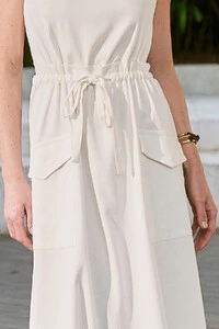 Vestido Selene Linen Elegance
