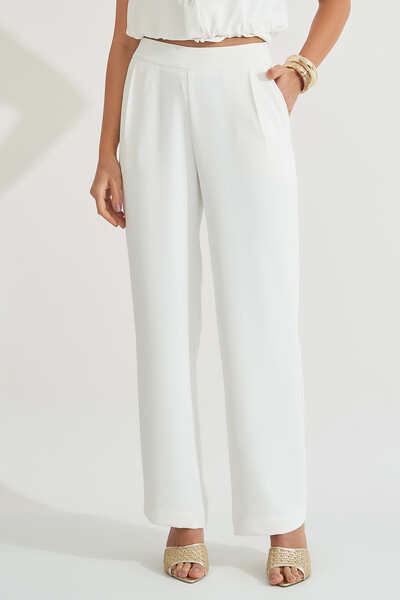 FotoPantalona Essential Petra