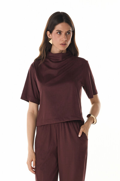 Foto Blusa Oly Suede