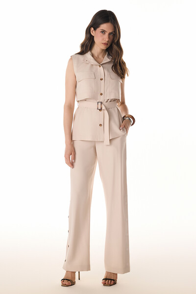 Conjunto Colete Trench e Pantalona Antonella