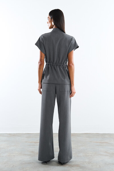 FotoPantalona Essential Genebra