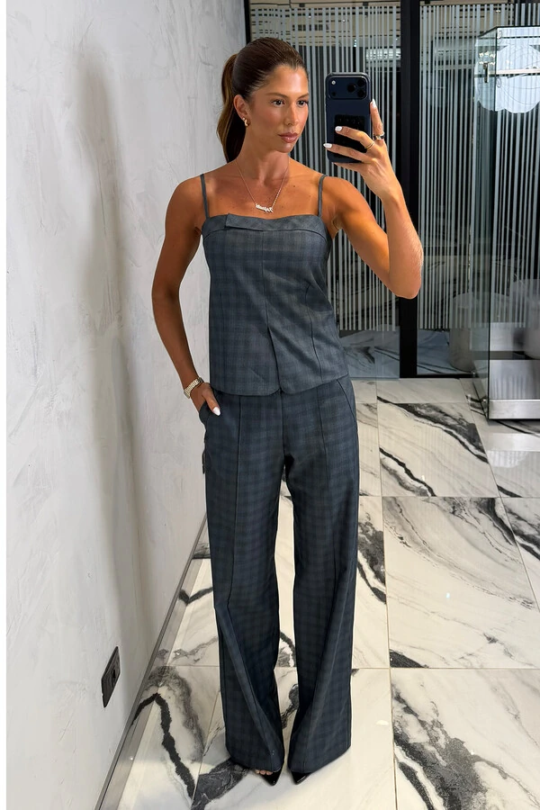 Conjunto Regata Alça e Pantalona Xadrez Mayfair