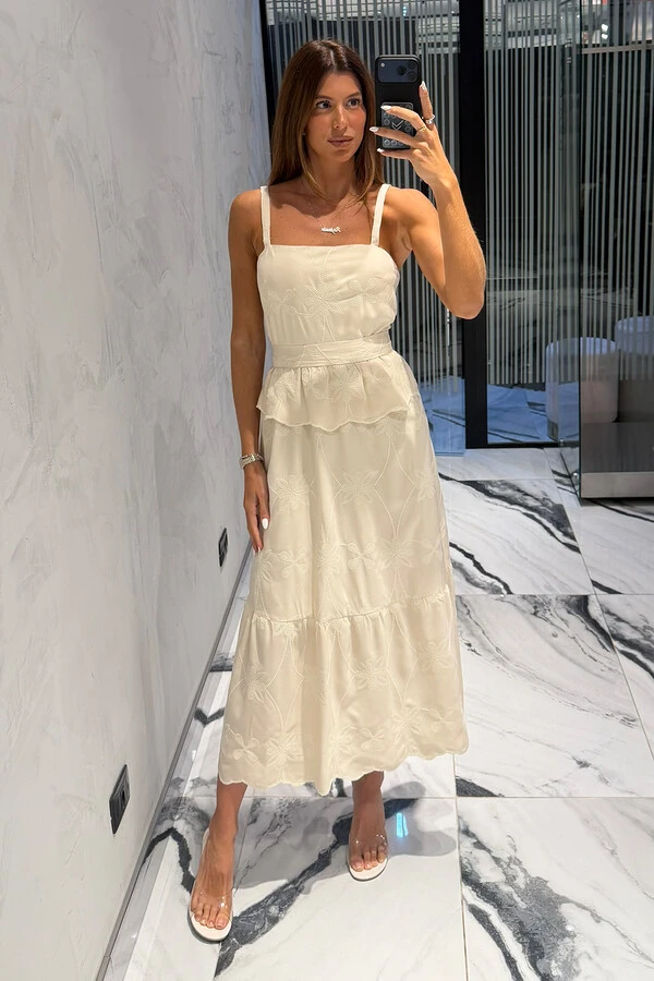 Vestido Bordada Fleur