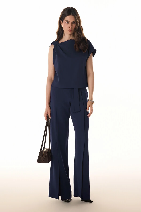 Conjunto Blusa e Pantalona Assimétrica Megan