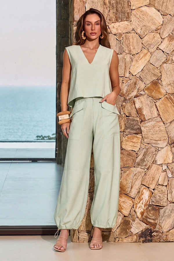 Regata Naya Lilly