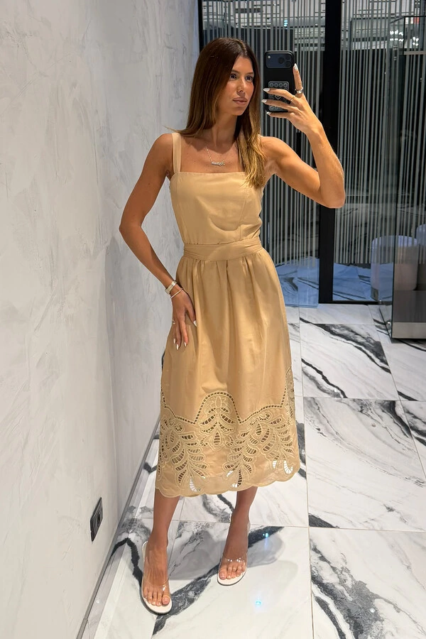 Vestido Bordado Lillia