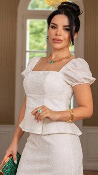 Conjunto Briana Bordado com Saia Lápis