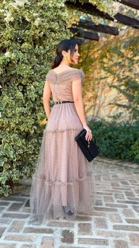 Vestido Longo Poá Tule Elina com Decote Ombro a Ombro