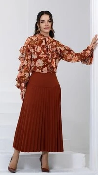 Camisa Constança em Crepe com Botões Funcionais Vinho