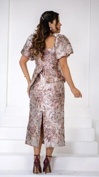 Vestido Midi Rosa Jacquard Audrey Floral com Peplum