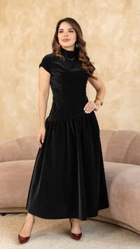 Vestido Longo Suede Zenaide Gola Alta Manga Tulipa