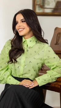 Camisa Lica em Algodão Bordado com Paetês