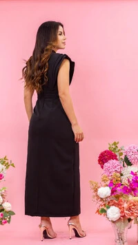 Vestido Midi Diandra Gola Alta com Pregas nos Ombros