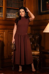 Vestido Max Midi Beverly em Alfaiataria com Elastano Marrom