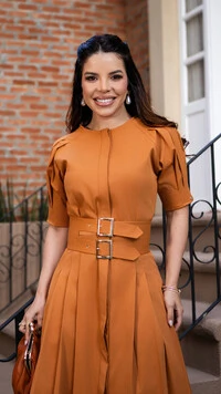 Vestido Midi Oriana em Sarja Tecnológica Canela