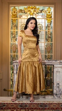 Vestido Midi Dourado Suzana Jacquard Decote Quadrado