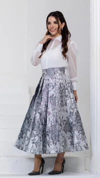 Saia Midi Maia em Jacquard com Pregas Largas