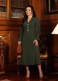 Vestido Midi Miriane em Malha Alfaiataria com Botões