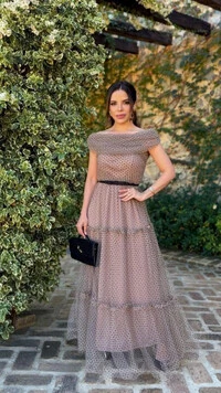 Vestido Longo Poá Tule Elina com Decote Ombro a Ombro