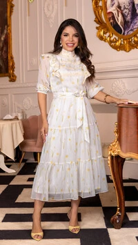 Vestido Max Midi Rubi em Crepe Florido com Renda