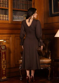 Vestido Midi Miriane em Malha Alfaiataria com Botões
