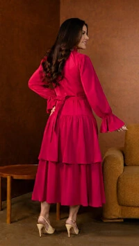 Vestido Midi Cappuccino Felicia Crepe Gola Alta