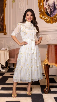 Vestido Max Midi Rubi em Crepe Florido com Renda