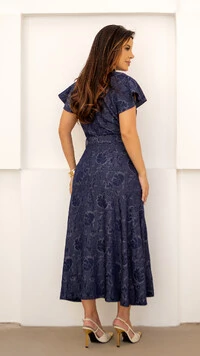 Vestido Max Midi Mauricia em Jacquard de Viscose