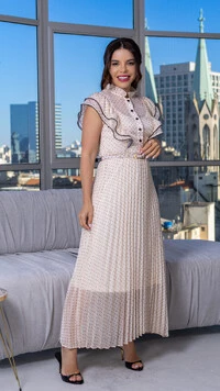 Vestido Longo Antonieta com Babados e Estampa Poá Off White