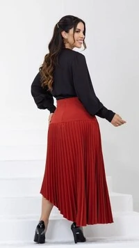 Blusa Body Liomar em Crepe com Decote Transpassado Preta