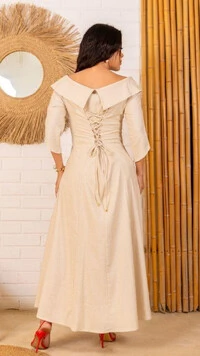 Vestido Longo Linho Zaya Gola Ampla Botões Dourados