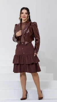 Jaqueta Queila Cropped Marrom em Couro PU com Botões