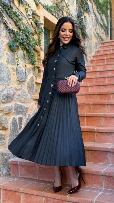 Foto Vestido Midi Trench Coat Alfaiataria Shirley Preto